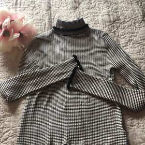 Forever 21 Striped Sweater